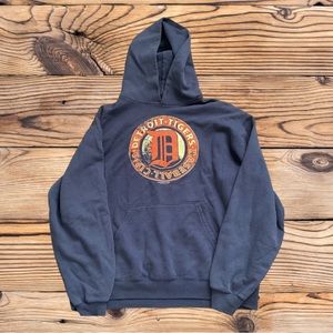 Detroit Tigers Throwback Hooded Sweatshirt Size Large.